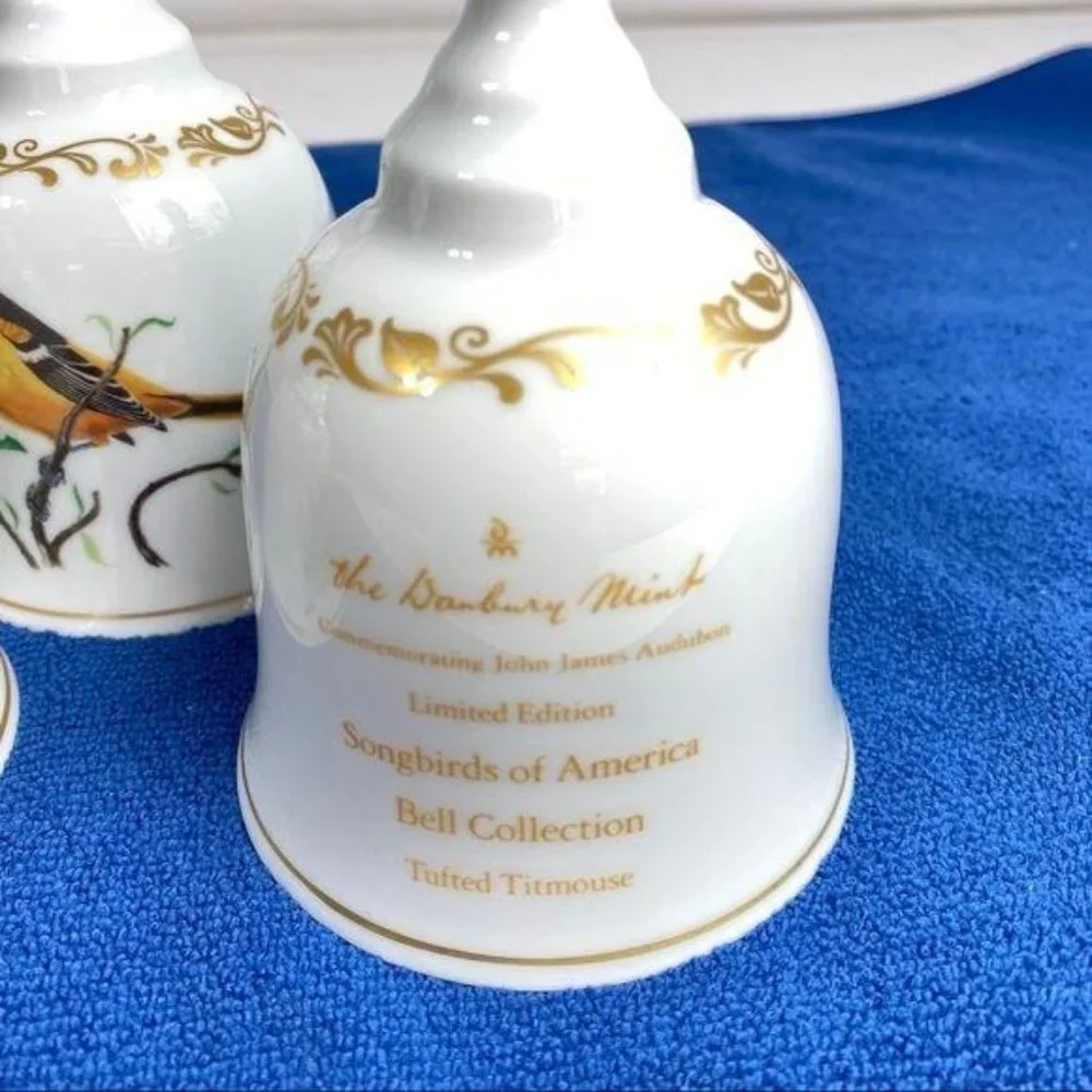 The‎ Danbury Mint Songbirds of America Collectible Bells  Set of 3